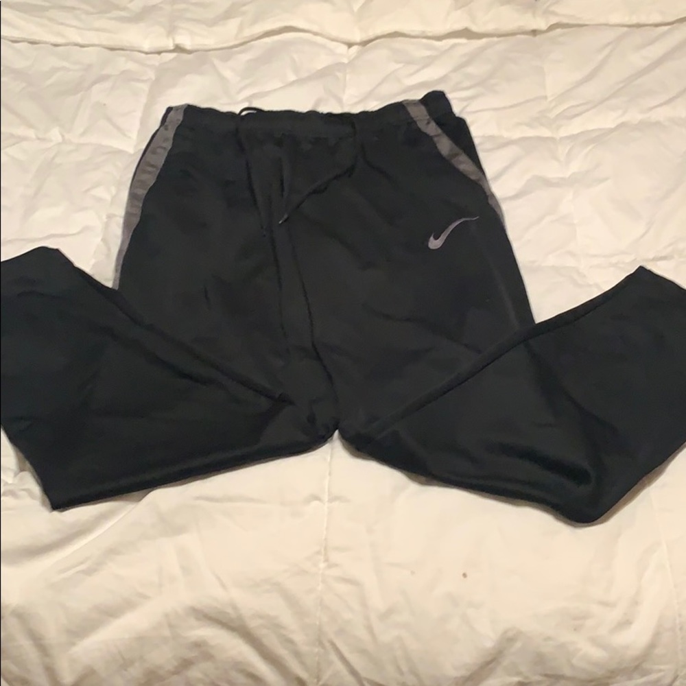 Black nike sweatpants